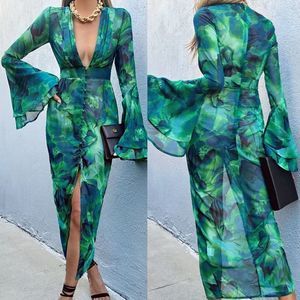 Runaway The Label Calista Flare Midi Dress, size 4, EUC